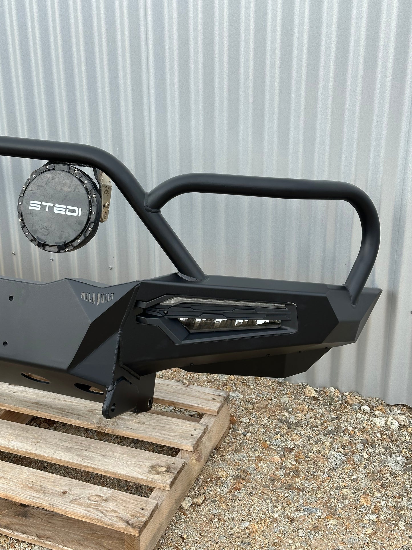 GU PATROL SERIES 4 BULLBAR (DEPOSIT)