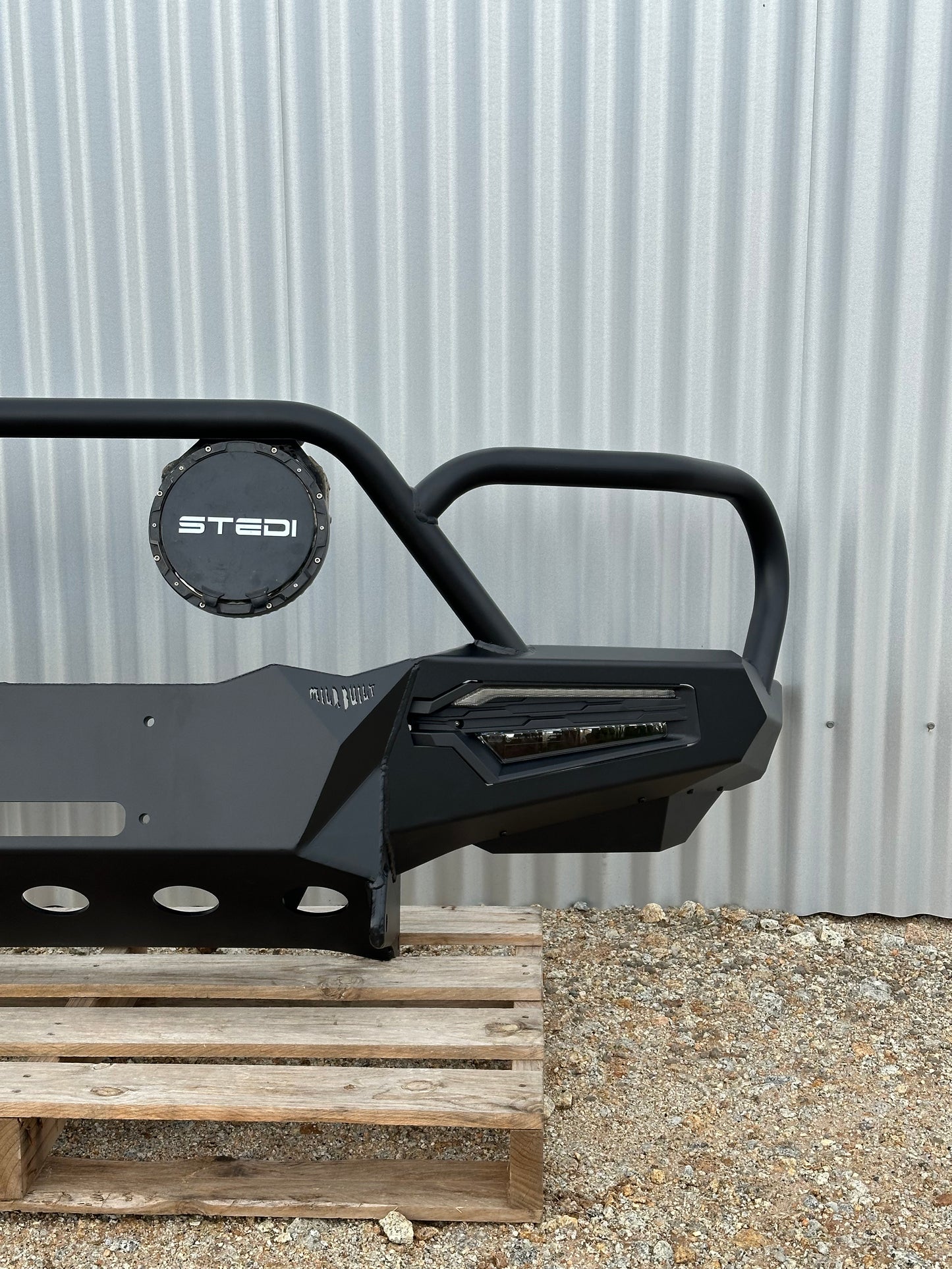 GU PATROL SERIES 4 BULLBAR (DEPOSIT)